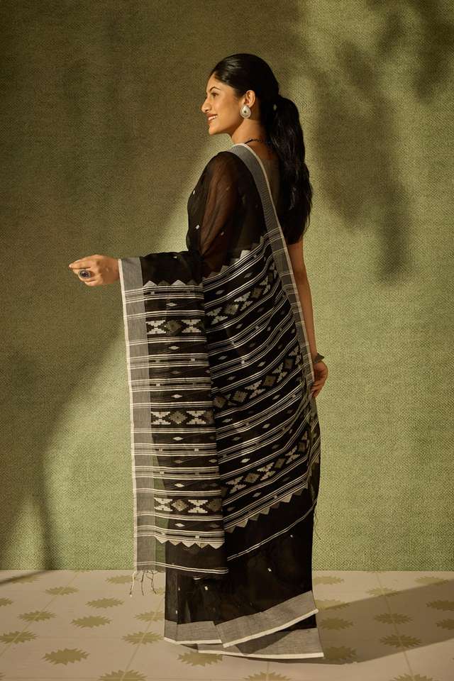 Black Bengal Pure Silk Cotton Jamdani Saree thumbnail image number null