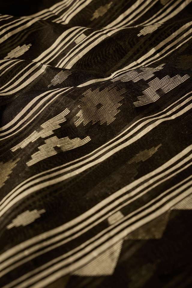 Black Bengal Pure Silk Cotton Jamdani Saree thumbnail image number null