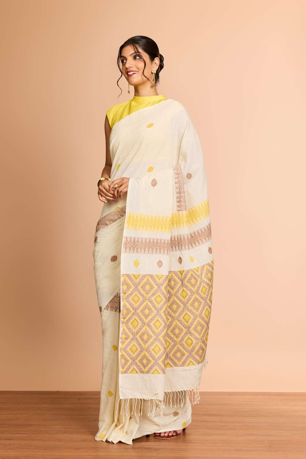 Off White Assam Woven Pure Eri Saree image number null