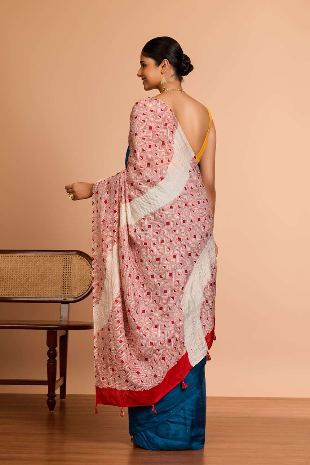 Blue Murshidabad Pure Silk Embroidered Saree image number null