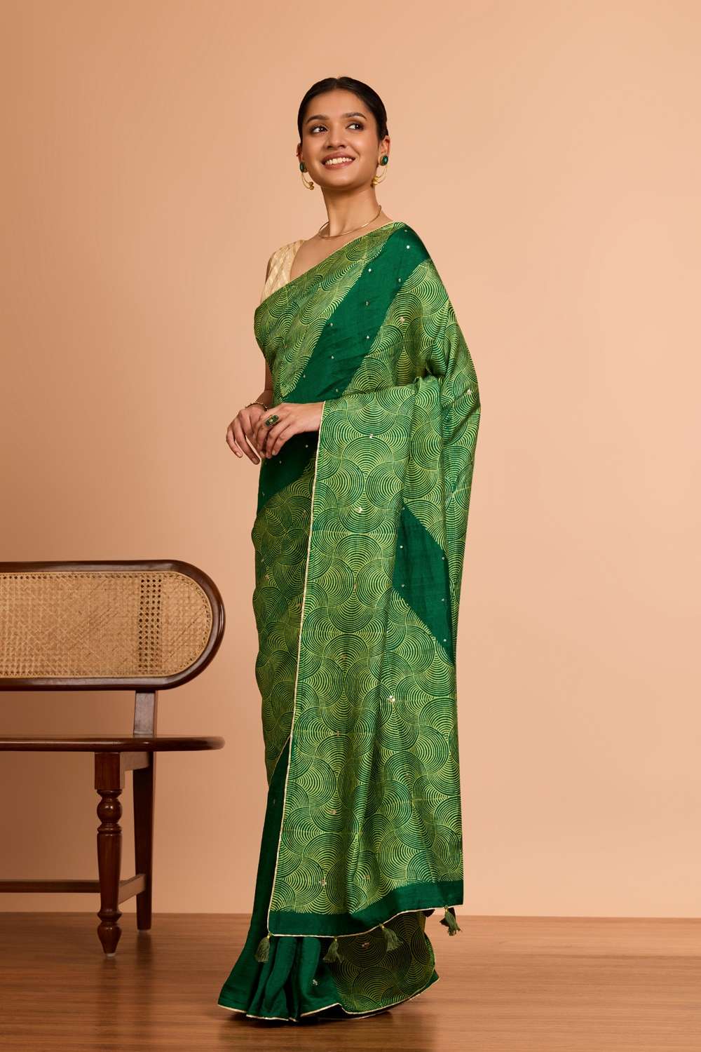 Dark Green Murshidabad Pure Silk Embroidered Saree image number null