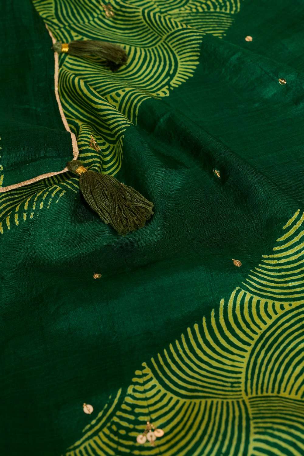 Dark Green Murshidabad Pure Silk Embroidered Saree image number null