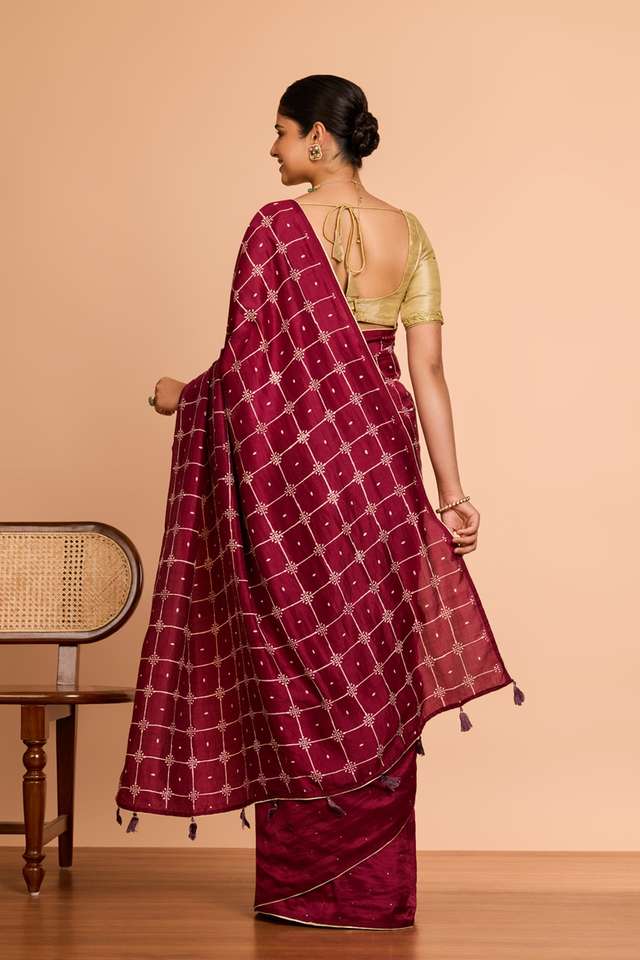 Dark Pink Murshidabad Pure Silk Mukaish Saree thumbnail image number null