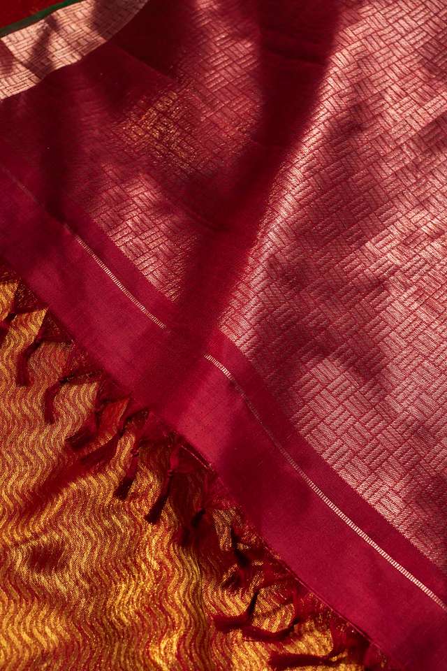 Red Kanjeevaram Tissue Saree thumbnail image number null