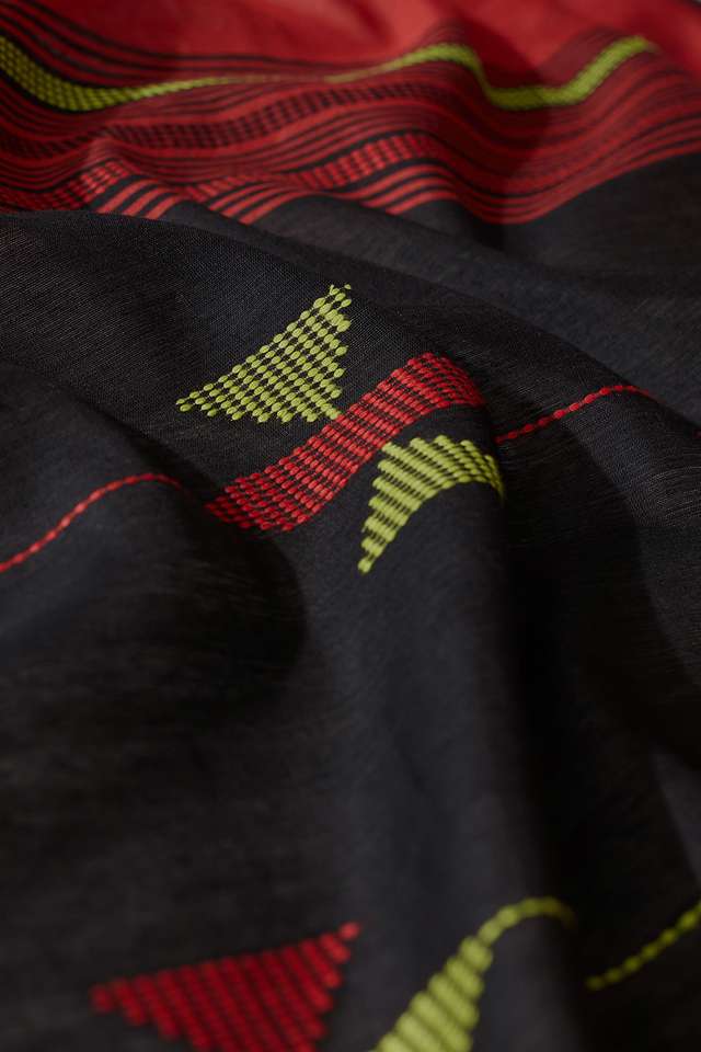 Dark Red Woven Silk Viscose Bhagalpur Saree thumbnail image number null