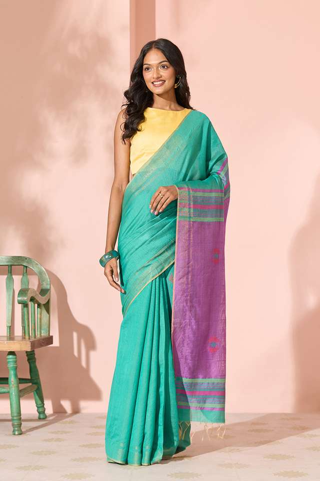 Dark Green Woven Silk Viscose Bhagalpur Saree thumbnail image number null