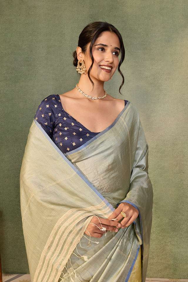 Green Chattisgarh Woven Pure Tussar Silk Saree thumbnail image number null