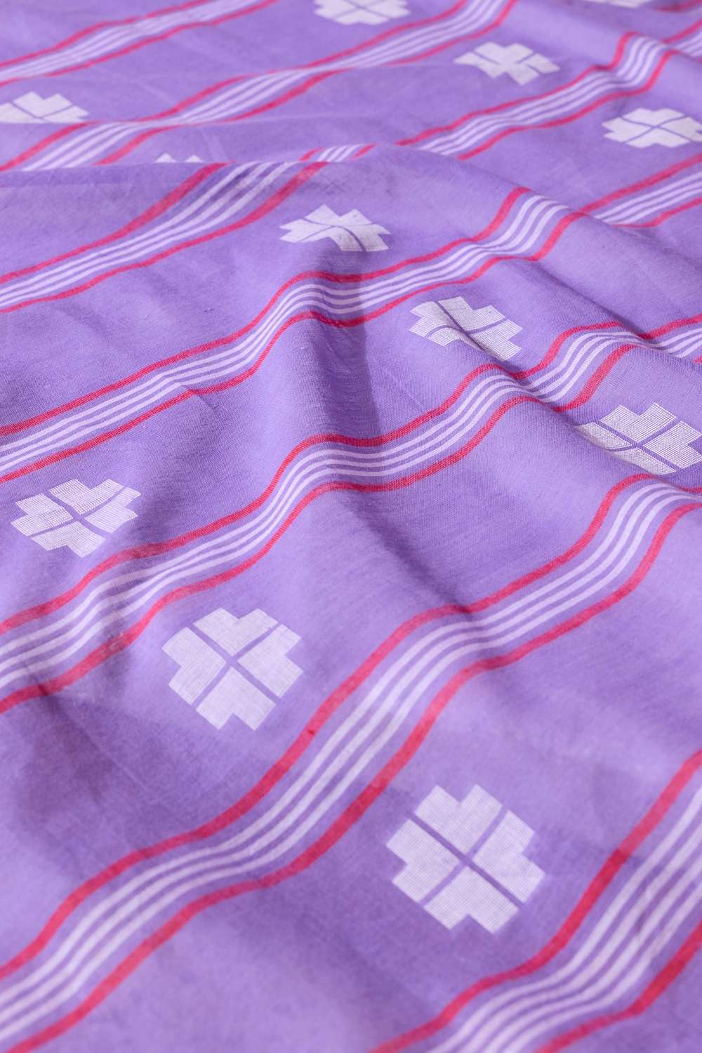 Purple Woven Pure Cotton Bengal Saree image number null
