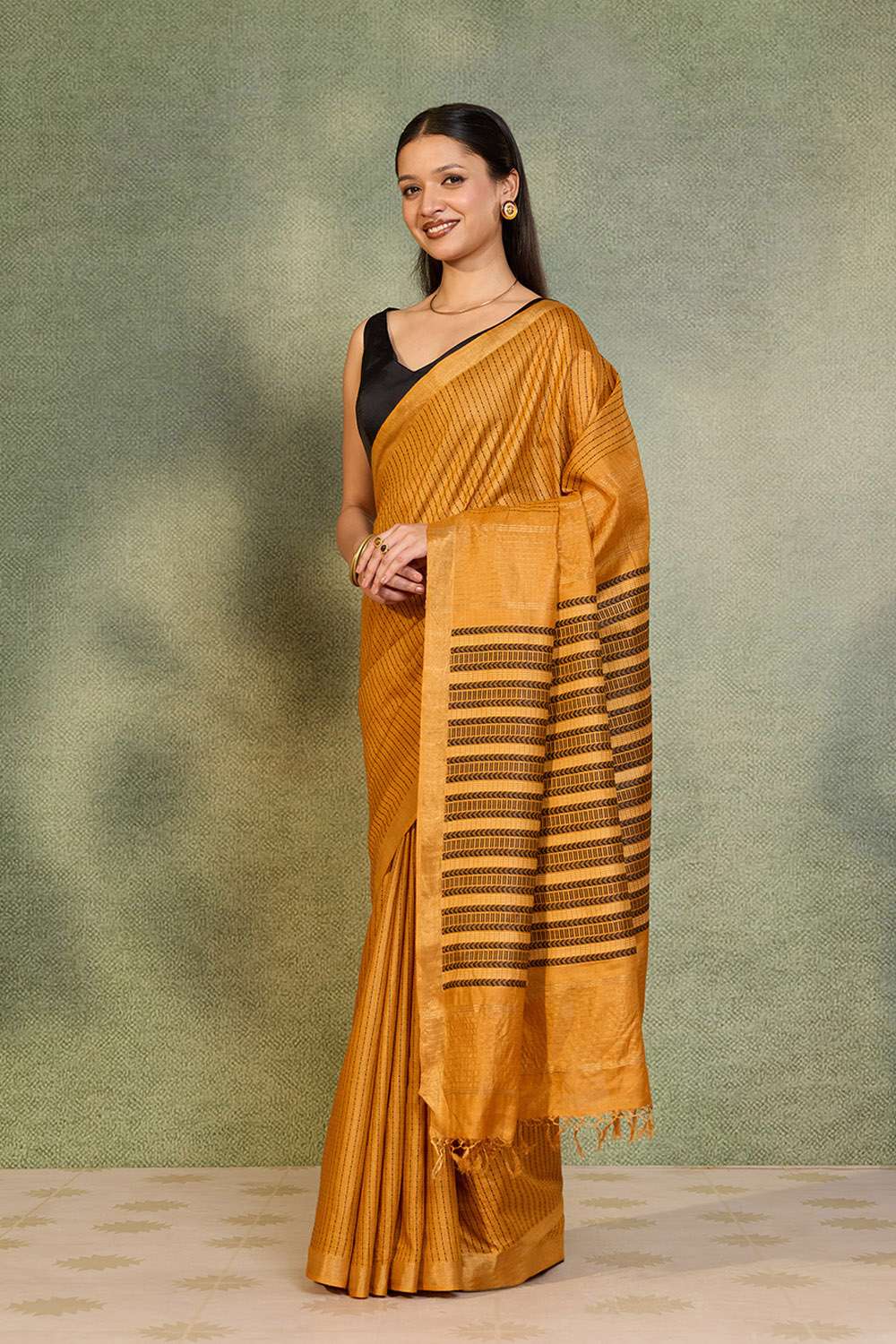 Orange Chattisgarh Woven Pure Tussar Silk Saree image number null