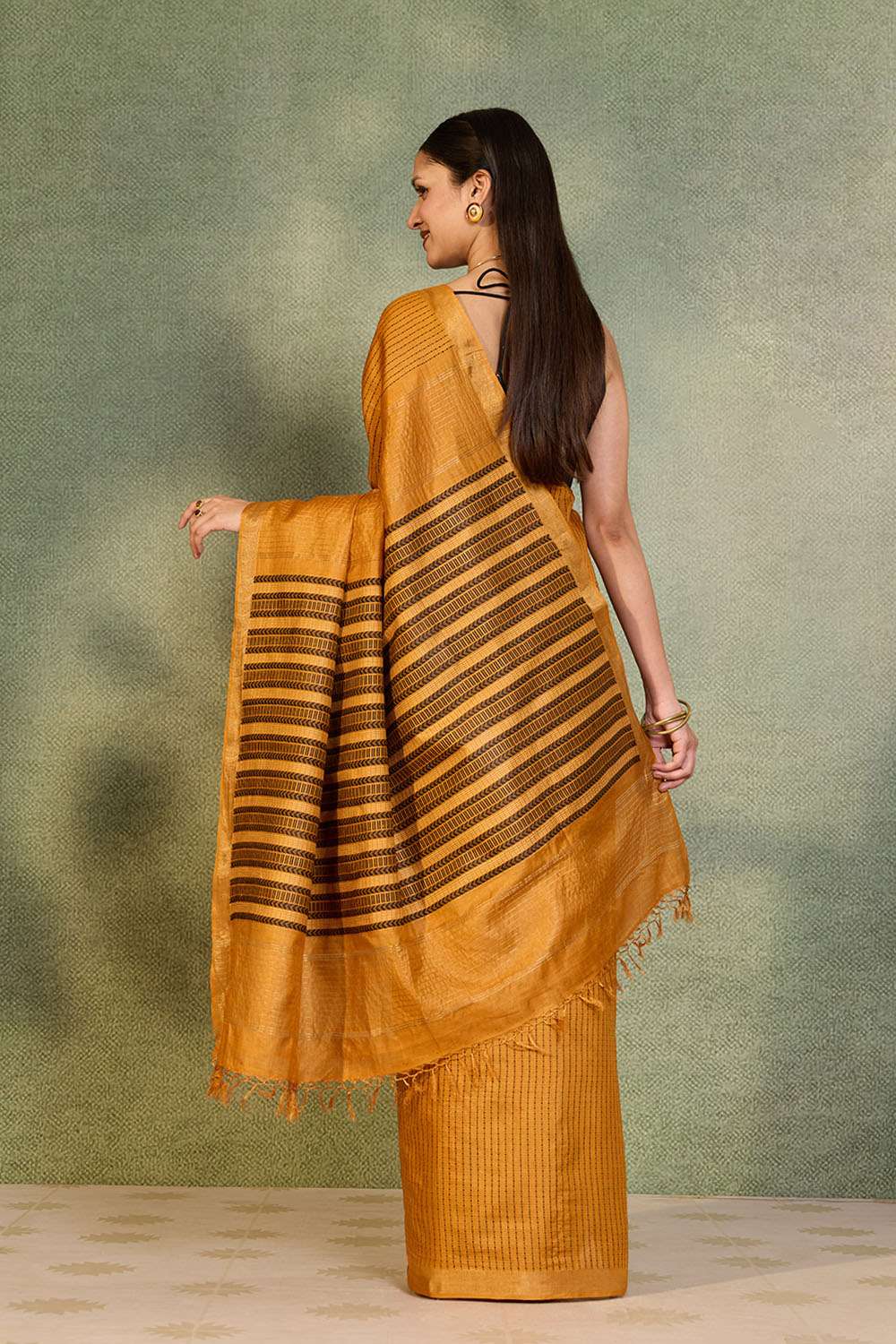 Orange Chattisgarh Woven Pure Tussar Silk Saree image number null