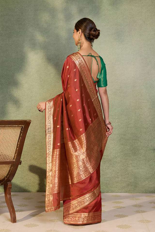 Light Violet Woven Pure Silk Cotton Maheshwari Saree thumbnail image number null