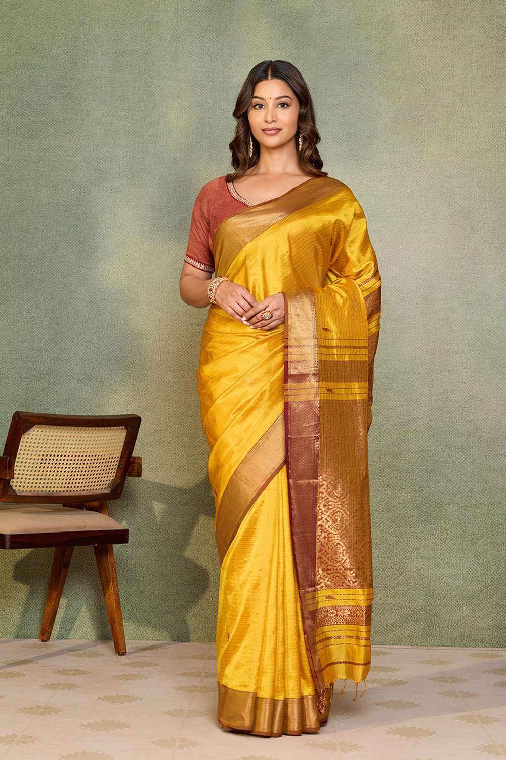 Yellow Woven Pure Silk Maheshwari Saree image number null