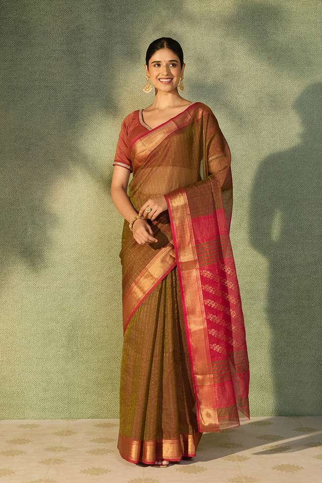 Green Woven Pure Silk Cotton Maheshwari Saree thumbnail image number null