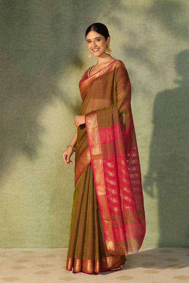 Green Woven Pure Silk Cotton Maheshwari Saree thumbnail image number null