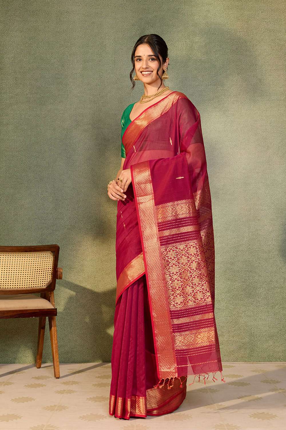 Pink Woven Pure Silk Cotton Maheshwari Saree image number null