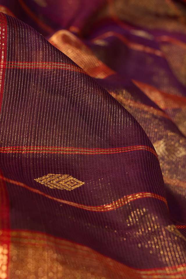 Purple Woven Pure Tissue Cotton Maheshwari Saree thumbnail image number null