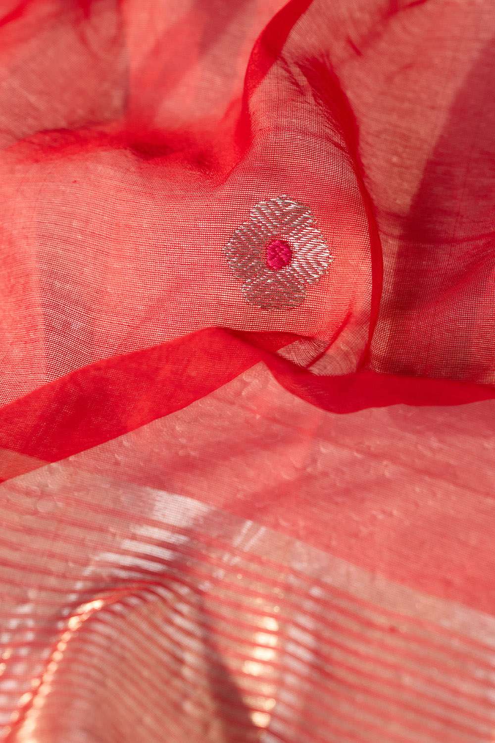 Red Woven Pure Silk Cotton Chanderi Saree image number null