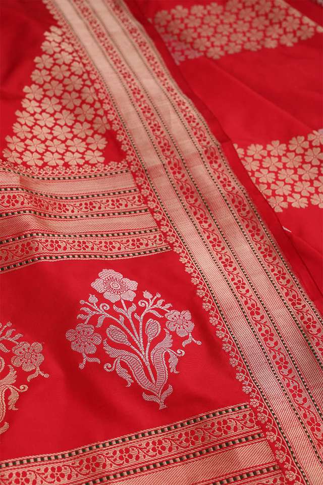 Red Banaras Silk Saree thumbnail image number null