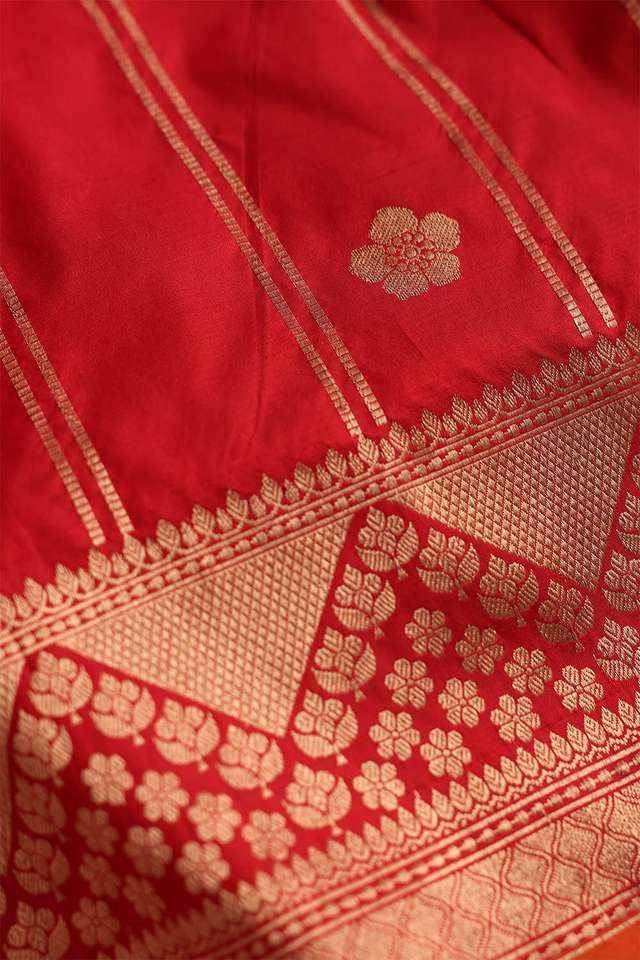Red Banaras Silk Saree thumbnail image number null