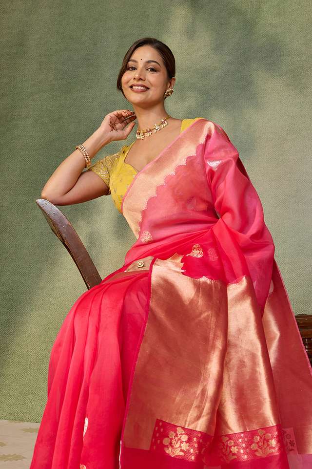 Pink Pure Silk Organza Kadwa Banarasi Saree thumbnail image number null