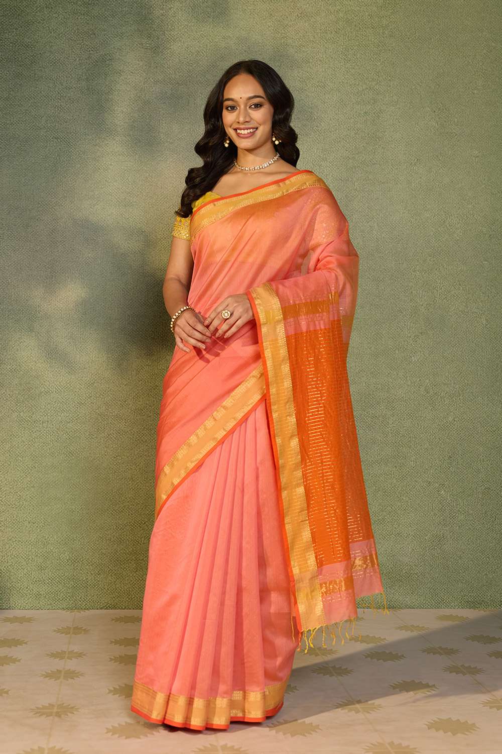 Light Pink Woven Pure Silk Cotton Maheshwari Saree image number null