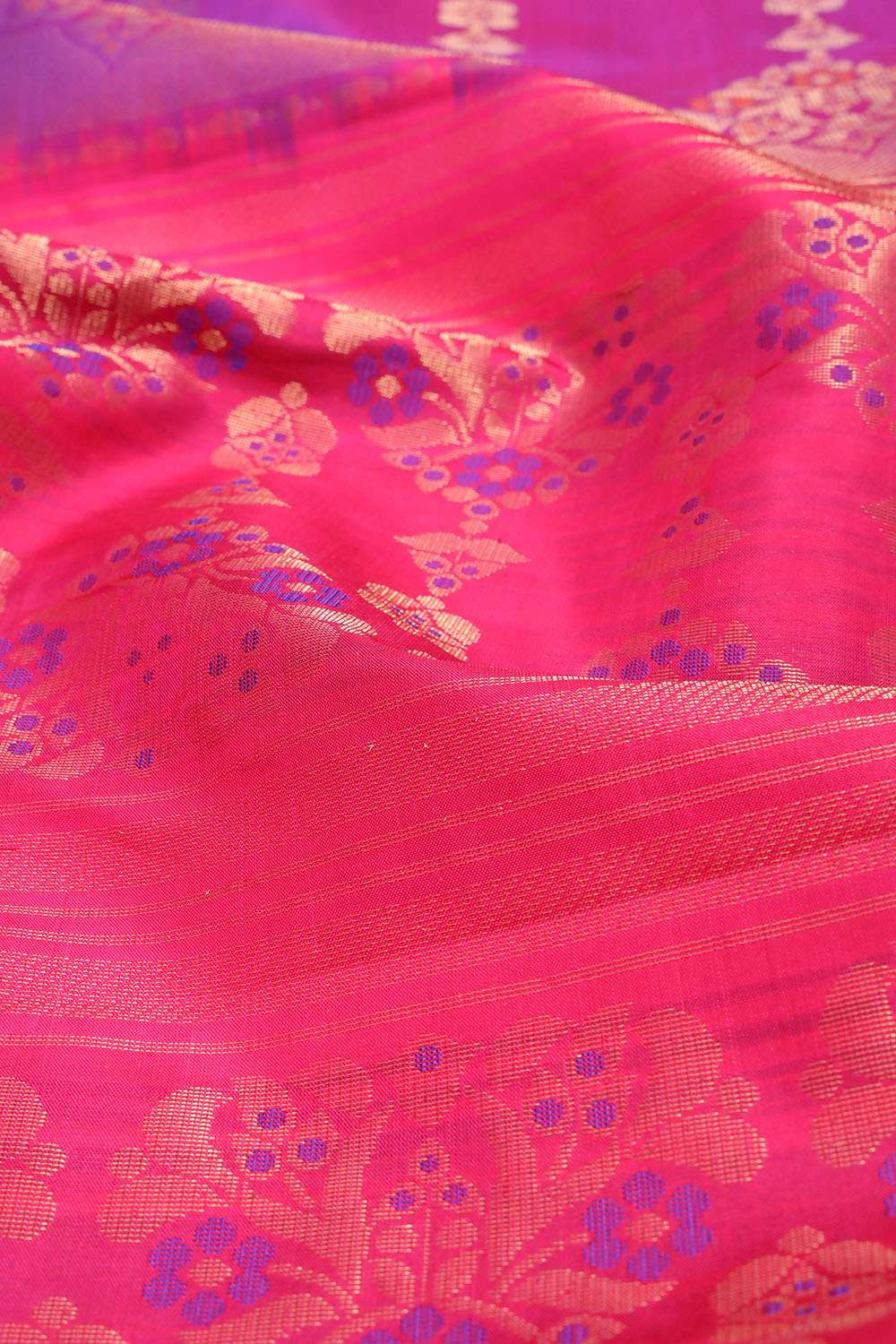 Purple Woven Kanjivaram Inspired Design Pure Silk Saree image number null