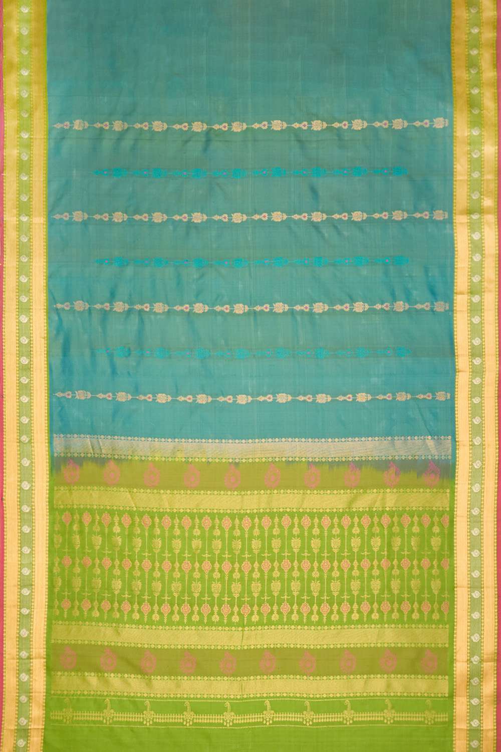 Dark Green Woven Kanjivaram Inspired Design Pure Silk Saree image number null