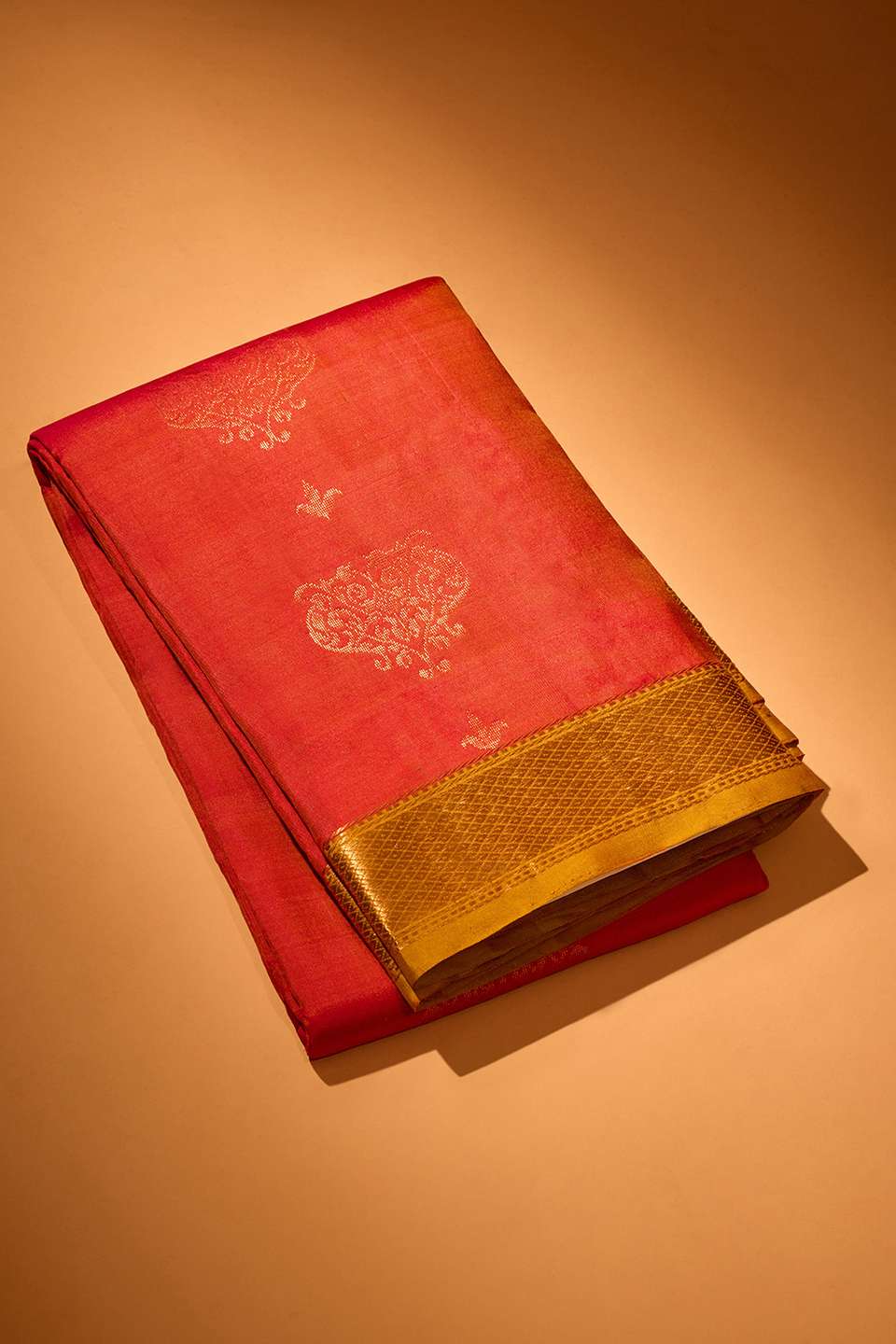 Pink Woven Kanjivaram Inspired Design Pure Silk Saree