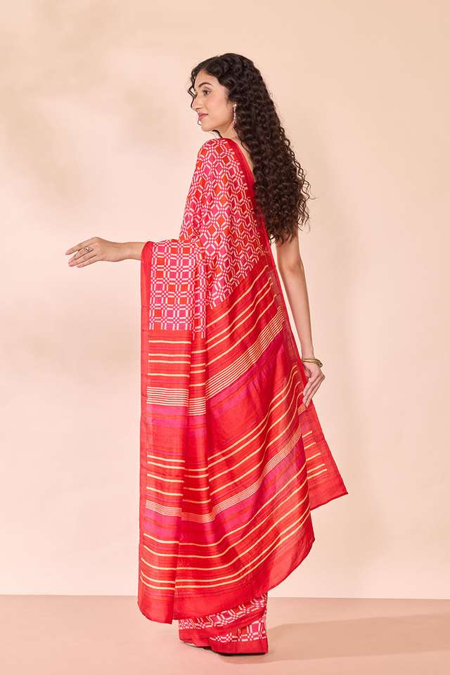 Pink Pure Silk Block Printed Bengal Saree thumbnail image number null
