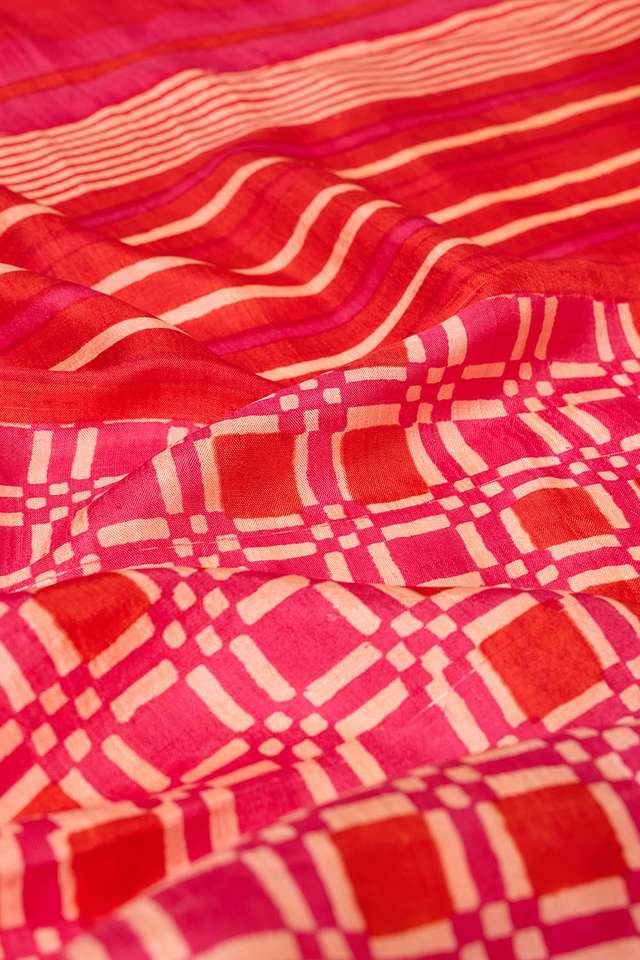 Pink Pure Silk Block Printed Bengal Saree thumbnail image number null