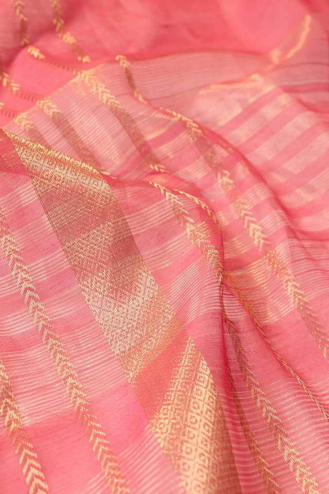Pink Maheshwari Pure Silk Cotton Woven Saree thumbnail image number null