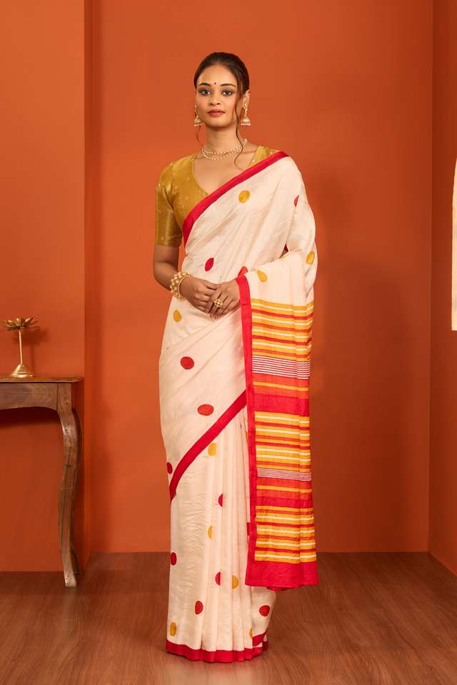 Off White Bengal Block Printed Pure Silk Saree thumbnail image number null