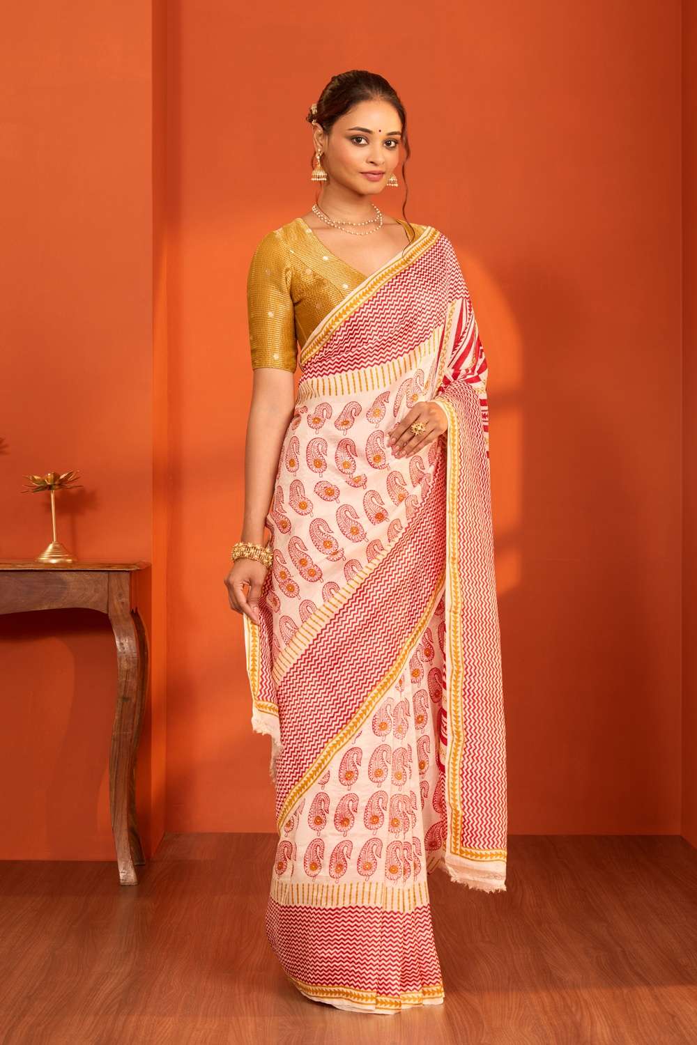 Off White Bengal Block Printed Pure Silk Saree image number null