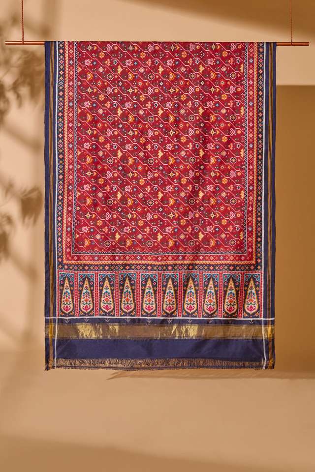 Red Patan Pure Silk Ikat Patola Saree thumbnail image number null