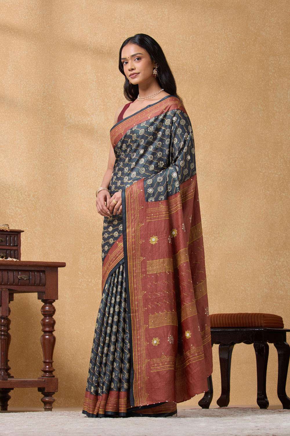 Grey Pure Tussar Silk Printed Embroidery Saree image number null