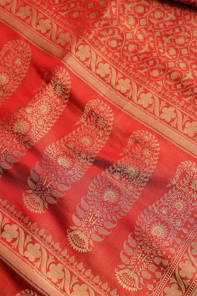 Red Kanjivaram Silk Tissue Saree thumbnail image number null