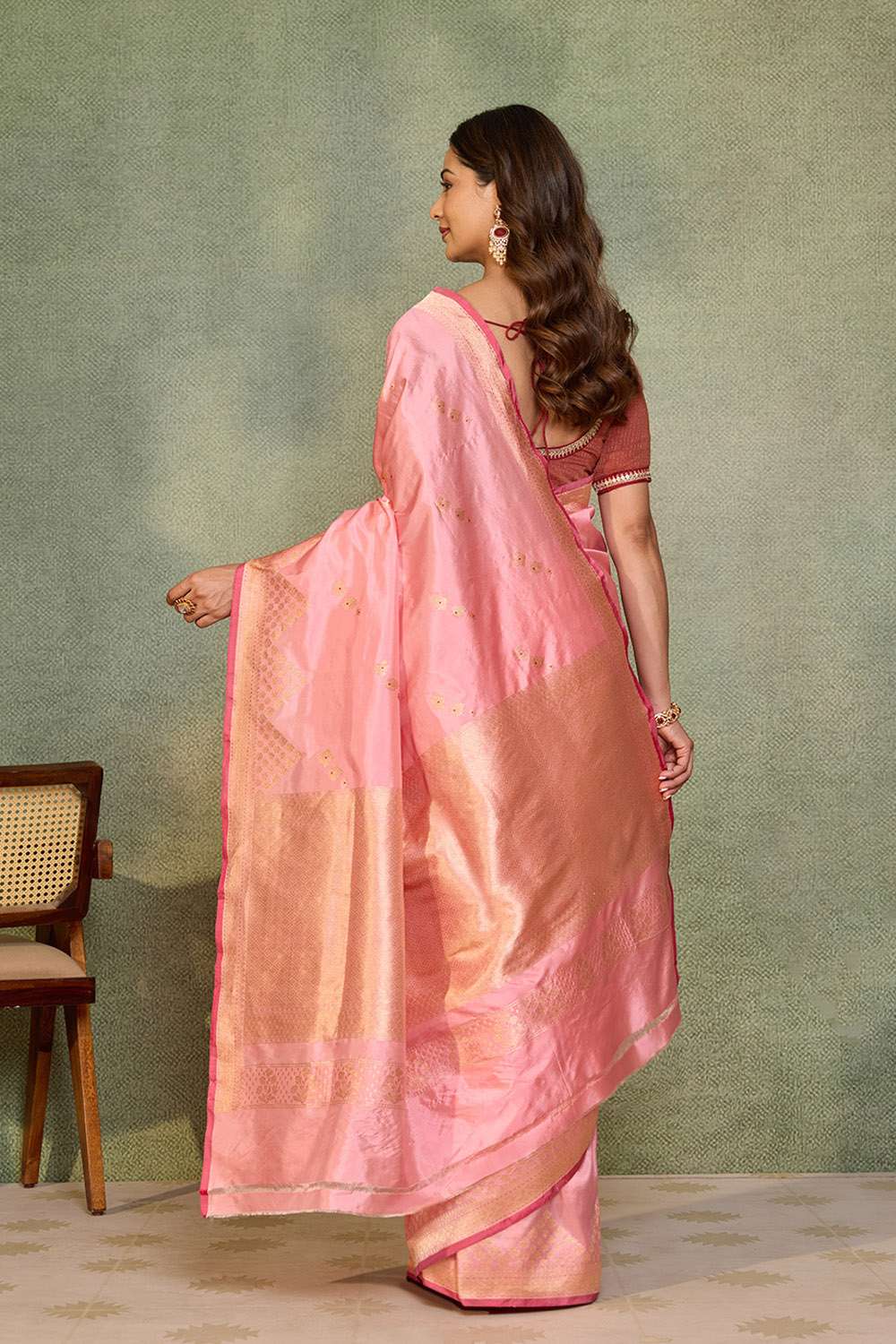 Light Pink Pure Silk Kadwa Banarasi Saree image number null