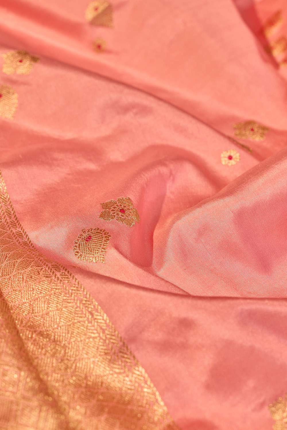 Light Pink Pure Silk Kadwa Banarasi Saree image number null