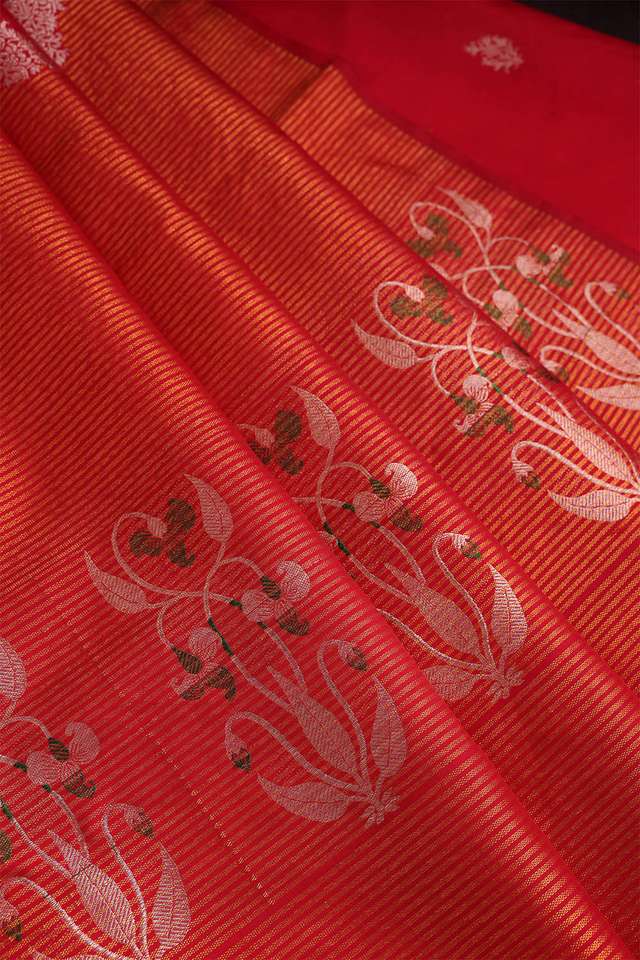 Red Kanjivaram Silk Saree thumbnail image number null