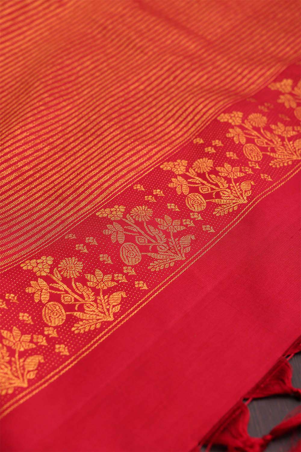 Red Kanjivaram Silk Saree image number null