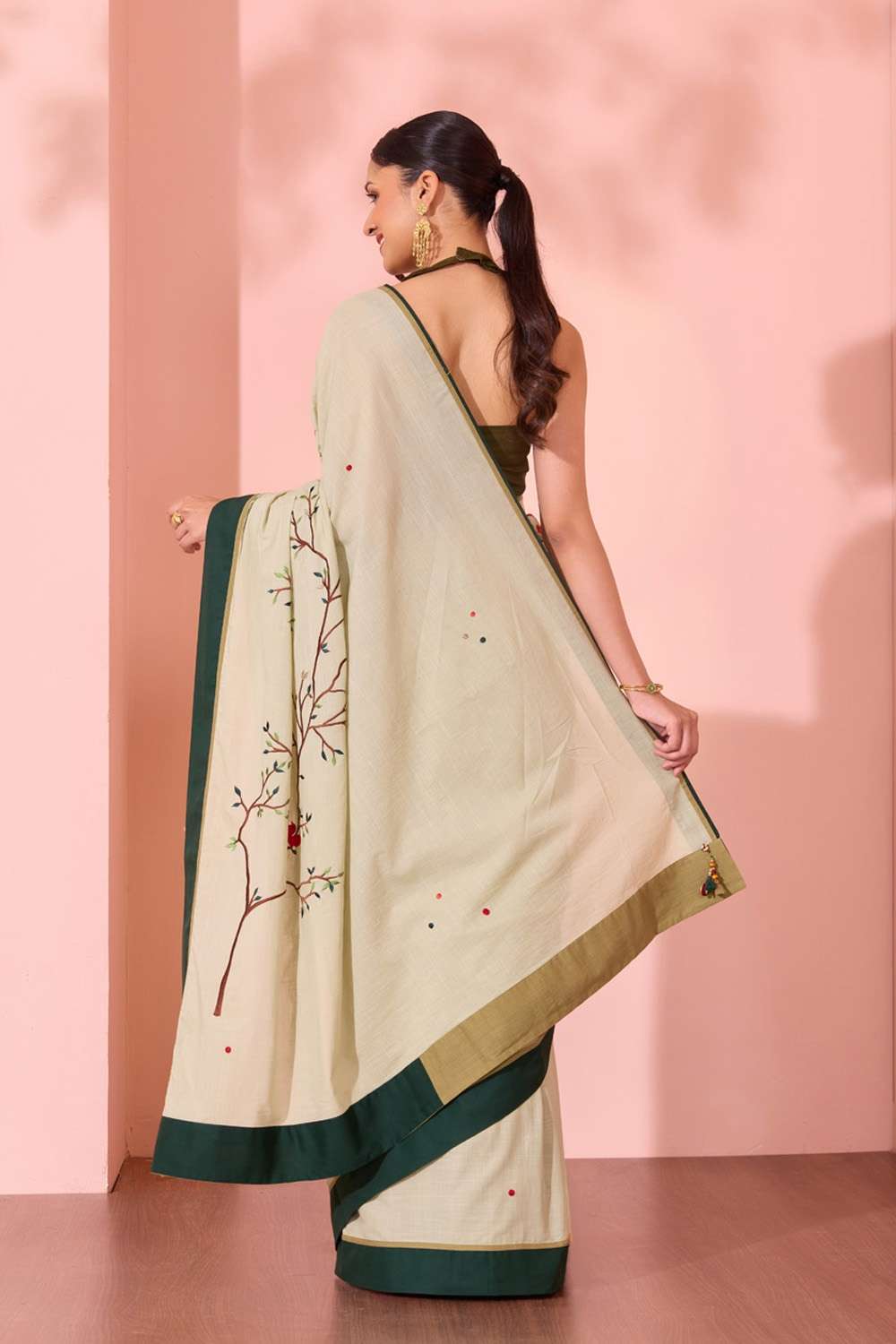 Light Green  Pure Cotton Applique Saree image number null