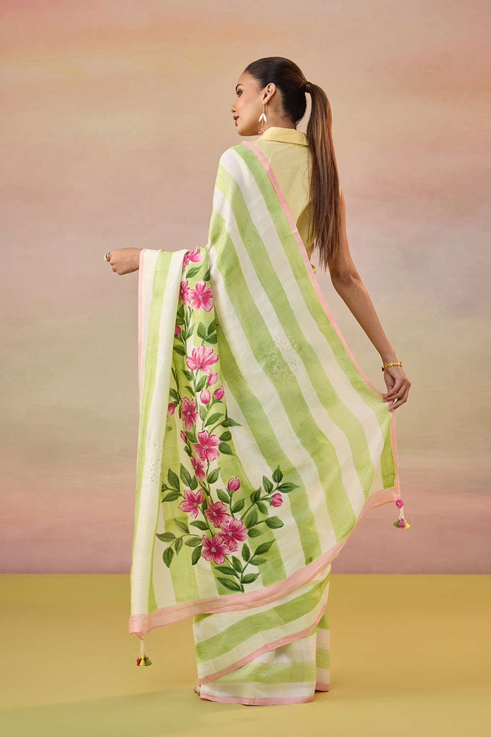 Light Green Bengal Pure Silk Hand Painted Embroidered Saree image number null