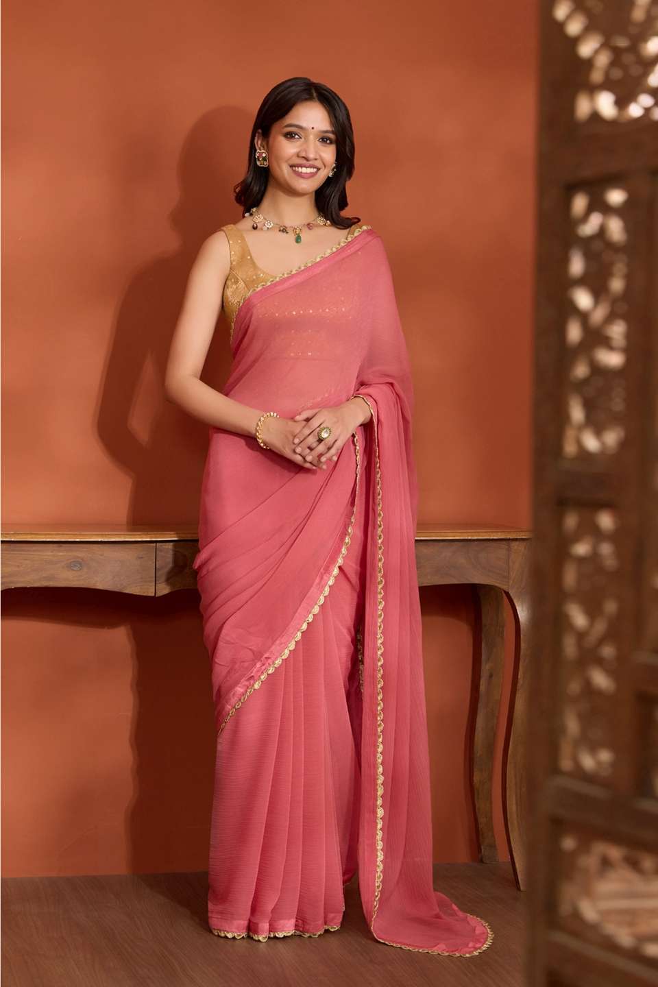 Red Viscose Chiffon Bengal Woven Saree