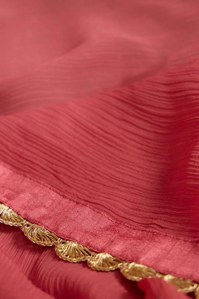 Red Viscose Chiffon Bengal Woven Saree thumbnail image number null