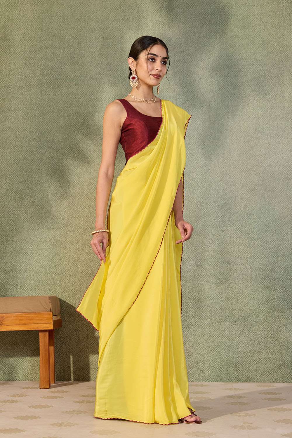 Yellow Woven Pure Viscose Bengal Saree image number null