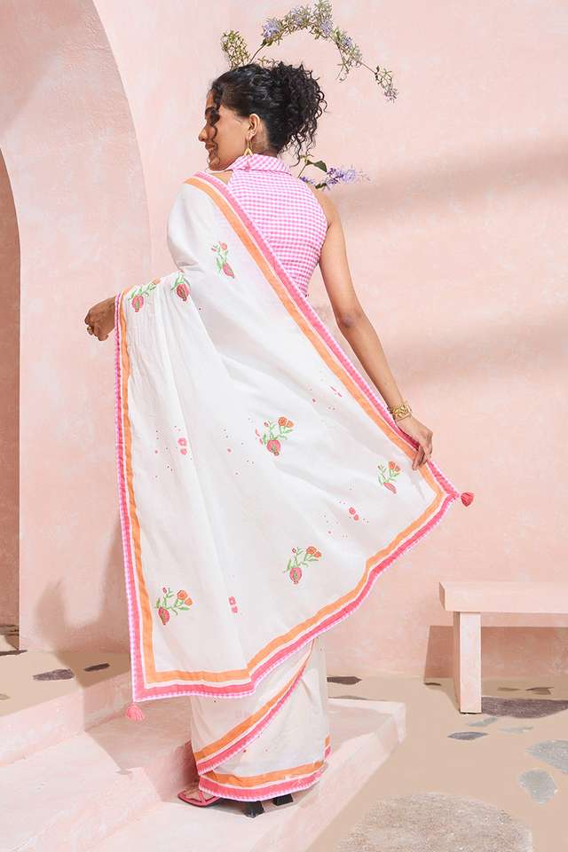 Off White Rajasthan Pure Cotton Printed Sanganeri Saree thumbnail image number null