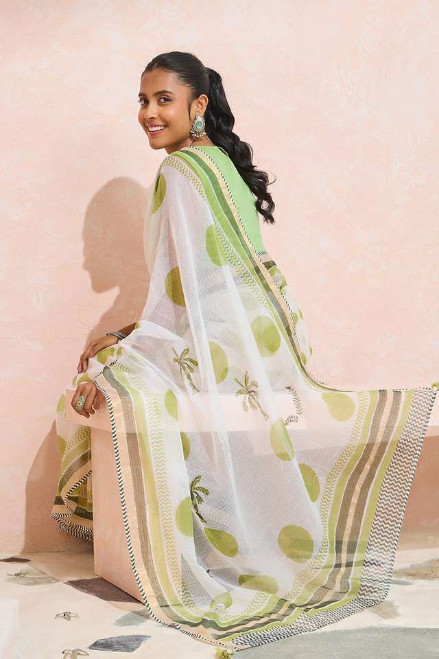 Off White Rajasthan Printed Sanganeri Pure Cotton Kota Saree image number