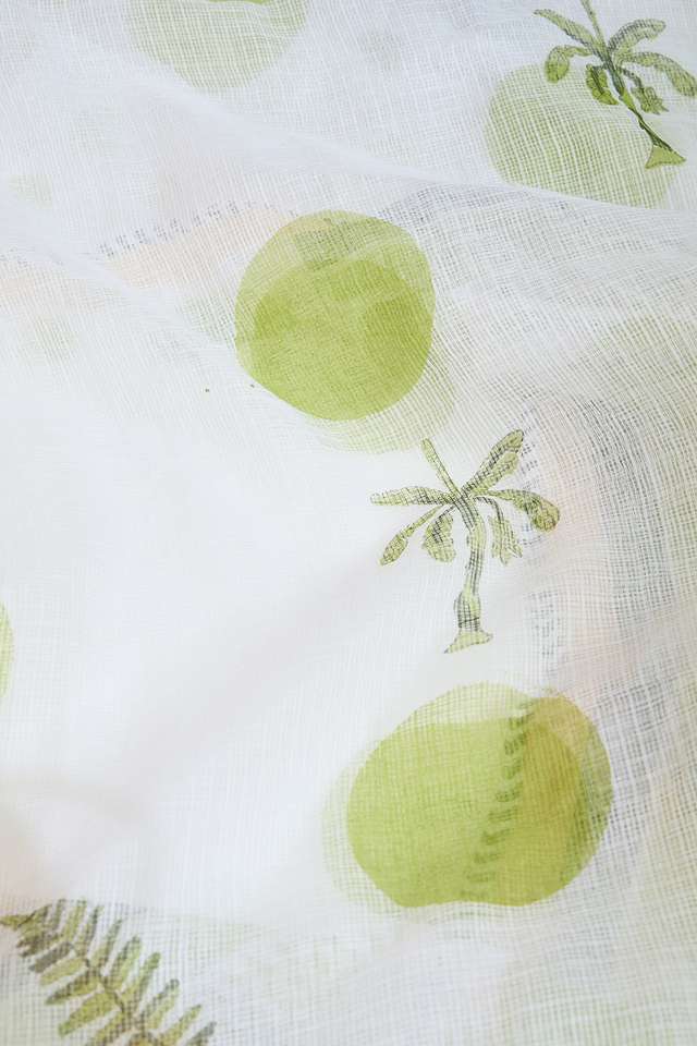 Off White Rajasthan Printed Sanganeri Pure Cotton Kota Saree thumbnail image number null