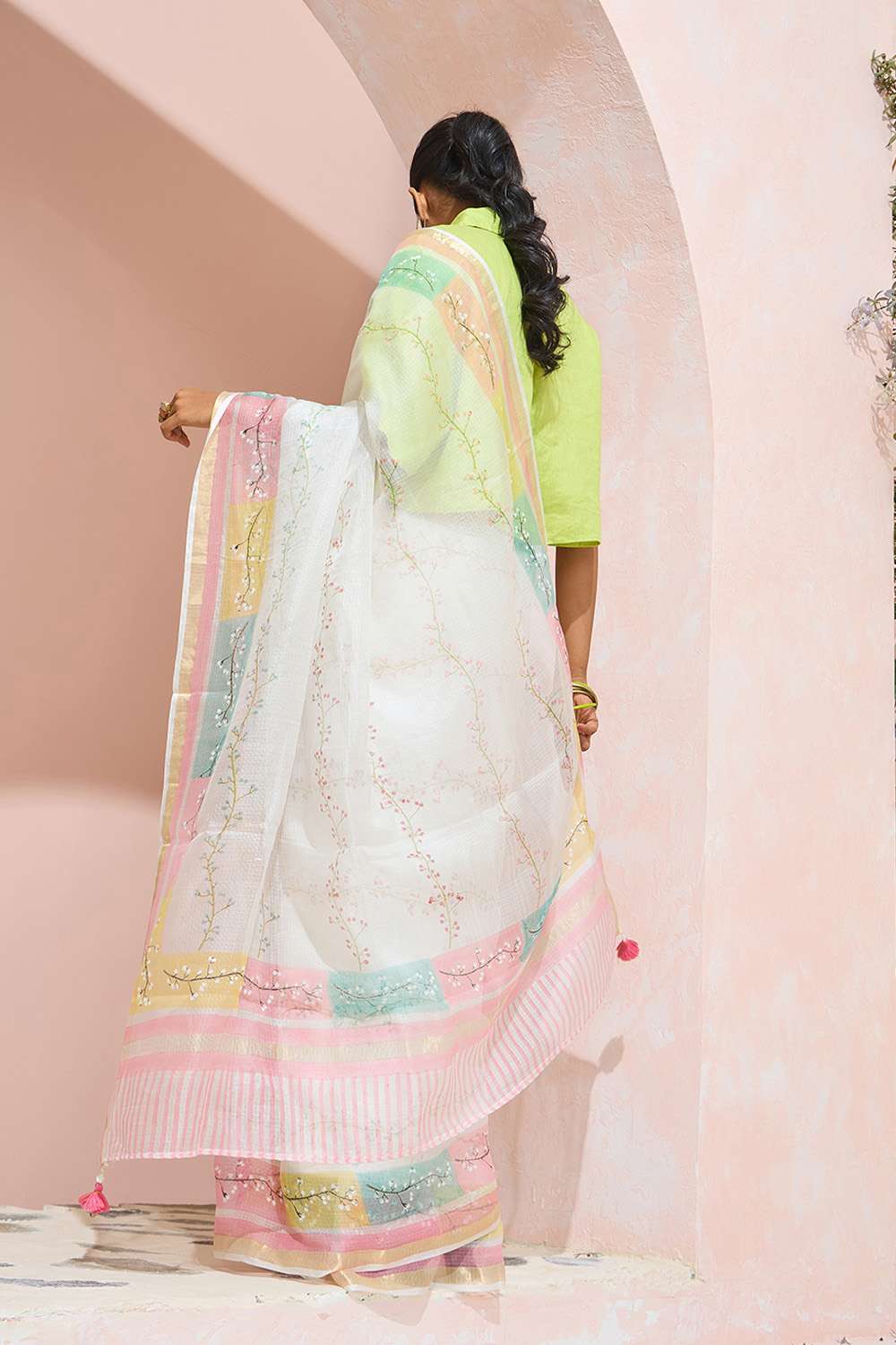 Off White Rajasthan Pure Silk Kota Printed Sanganeri Saree image number null