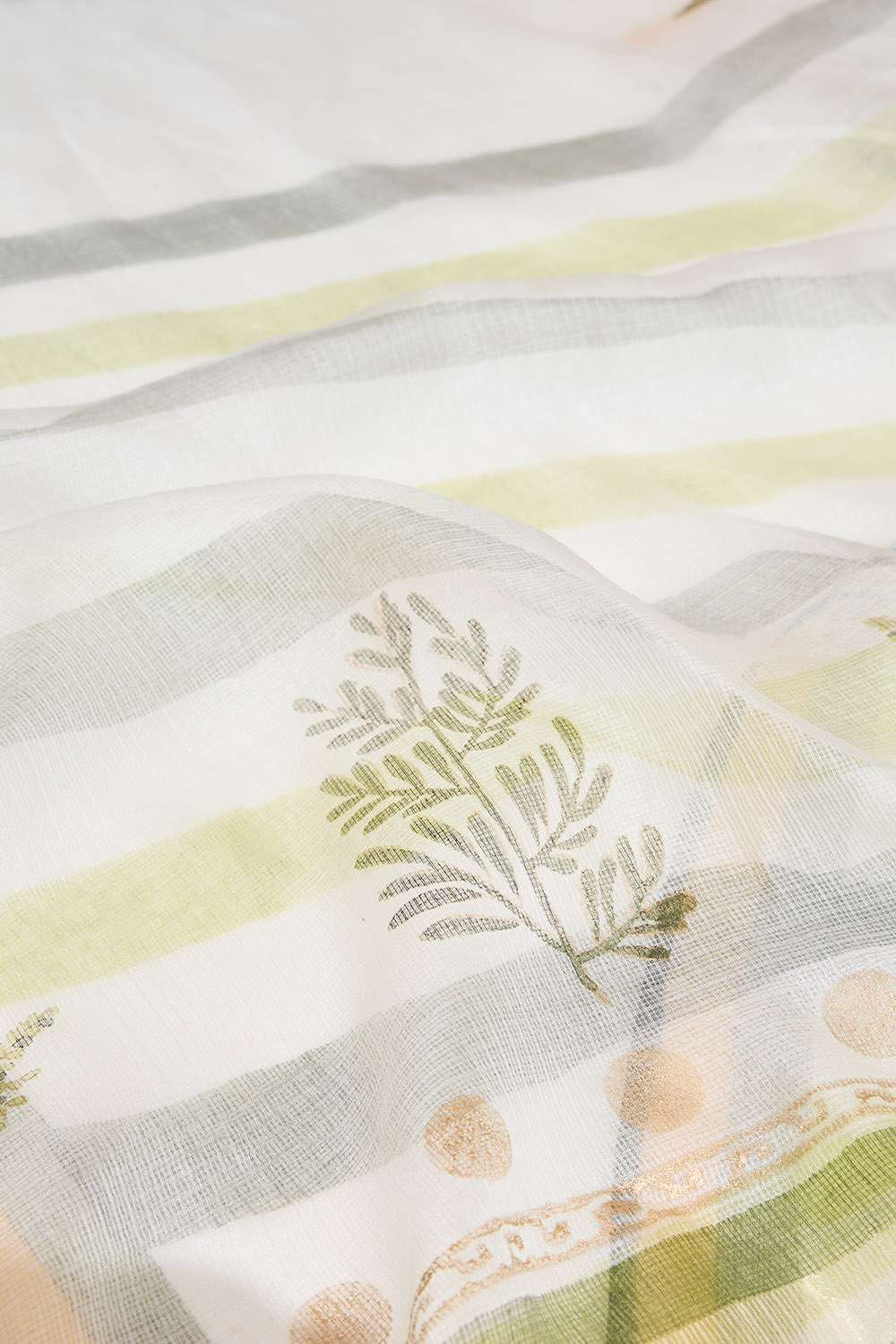 Off White Rajasthan Pure Silk Kota Printed Sanganeri Saree image number null